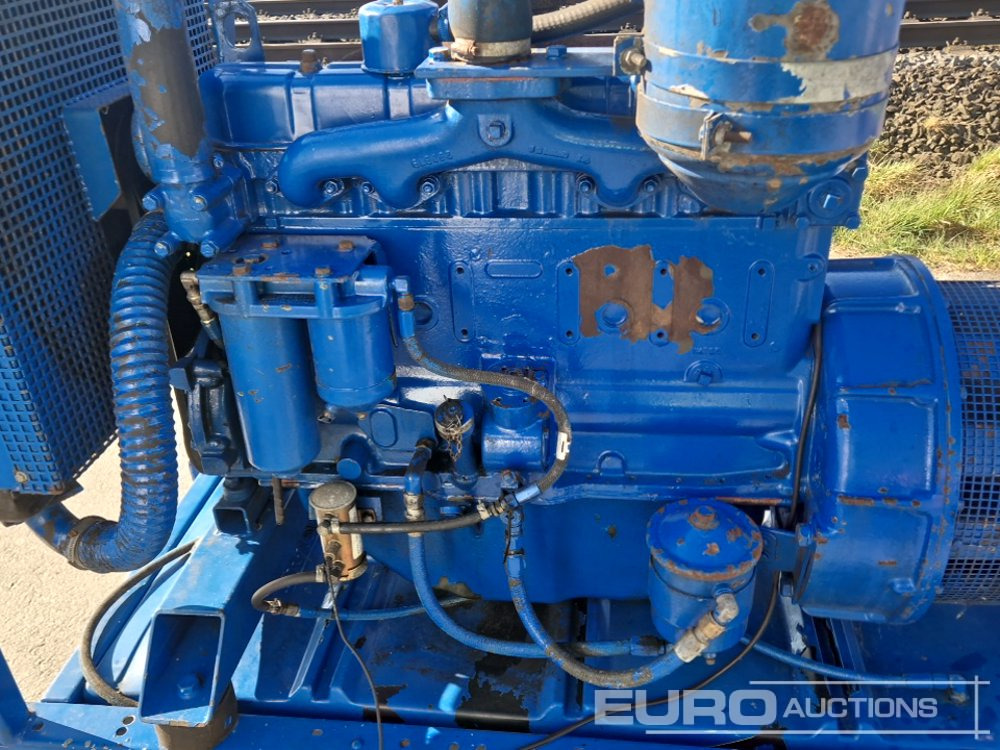 Groupe électrogène Dutch Power G2B 40kVA, 6 Cylinder Diesel Engine: photos 7