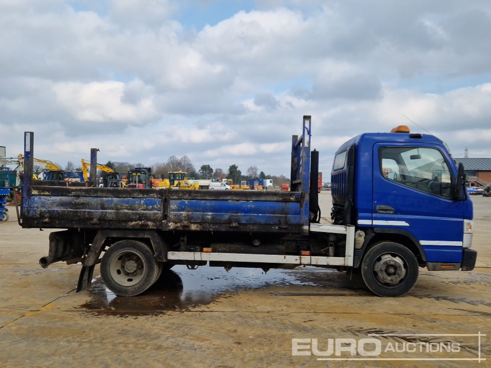 Camion benne Mitsubishi Fuso Canter 7C15: photos 6