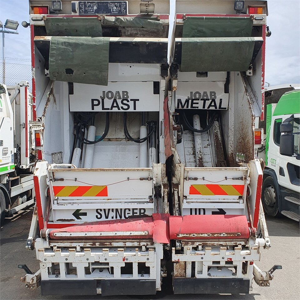 Benne à ordures ménagères Mercedes Econic 2630 (l 6x2/4): photos 6